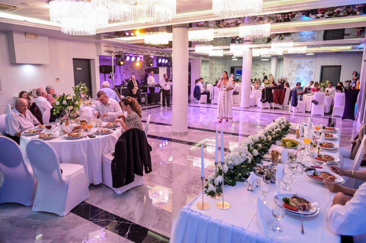 Grand Master Hotel Dej Eksteriør bilde